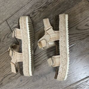 EUC- barley worn Kids Beige Espadrille Platform Sandals